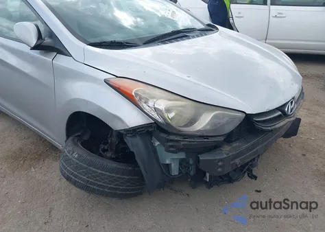 2013 Hyundai Elantra Limited z USA, uszkodzony, nr VIN KMHDH4AE8DU636428